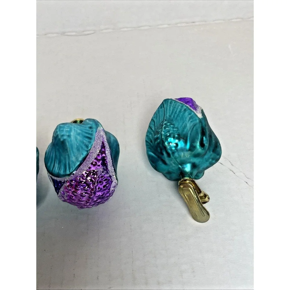 N/A glass roses blown